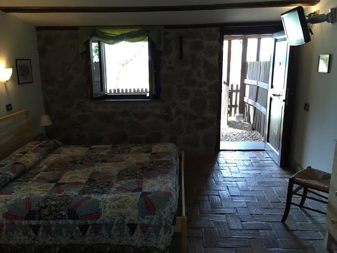 Agriturismo Monte Due Torri เจนซาโน ดิ โรมา ภายนอก รูปภาพ