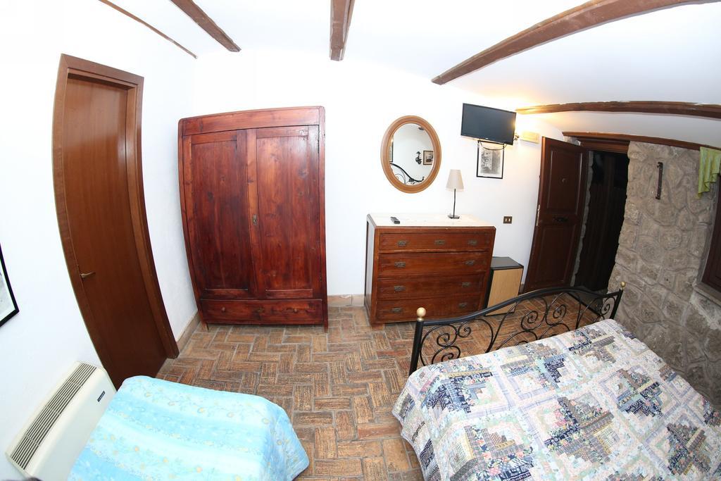 Agriturismo Monte Due Torri เจนซาโน ดิ โรมา ภายนอก รูปภาพ